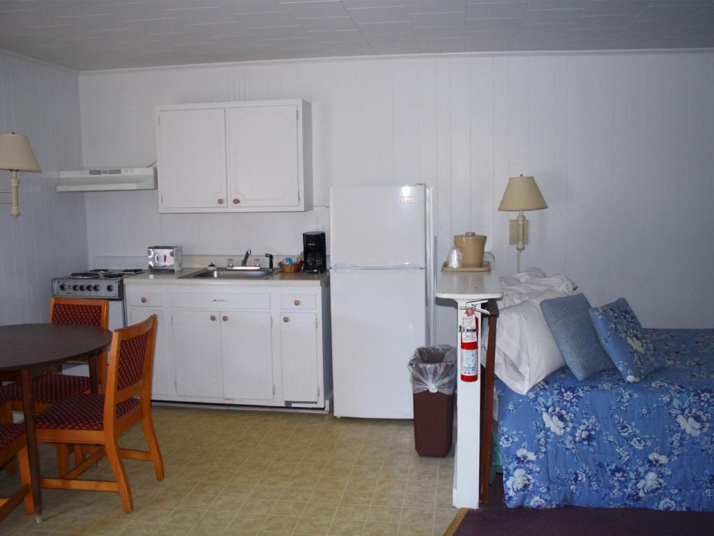 Falcon Motel Buxton Chambre photo